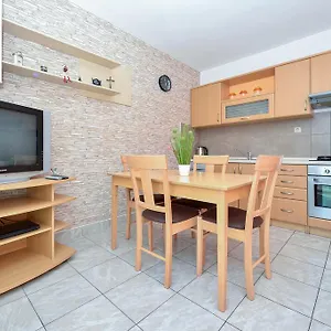 apartments-duje.hotelinzadar.com/