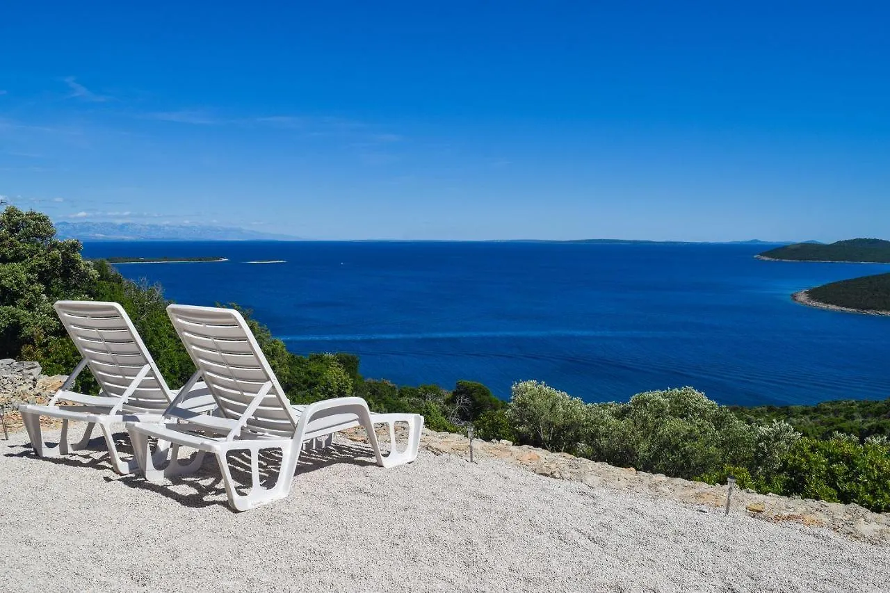 Glamping Tents And Mobile Homes Trasorka Veli Lošinj
