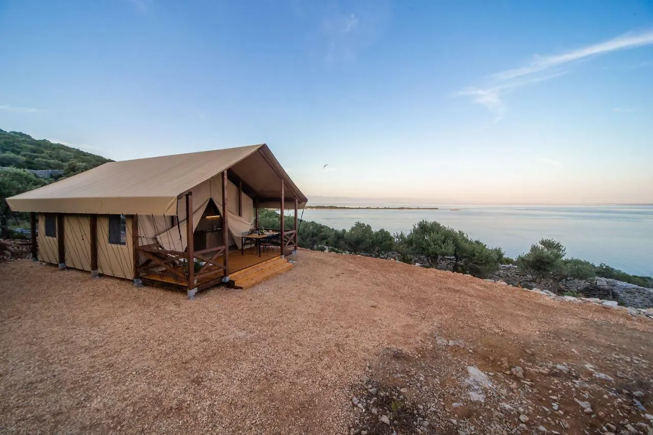 Kemping Glamping Tents And Mobile Homes Trasorka Veli Lošinj