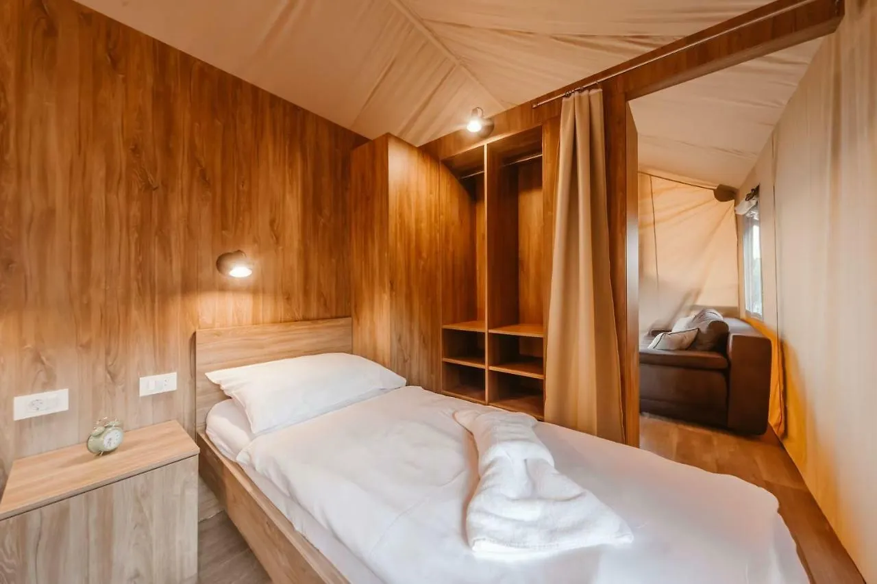 Kemping Glamping Tents And Mobile Homes Trasorka Veli Lošinj